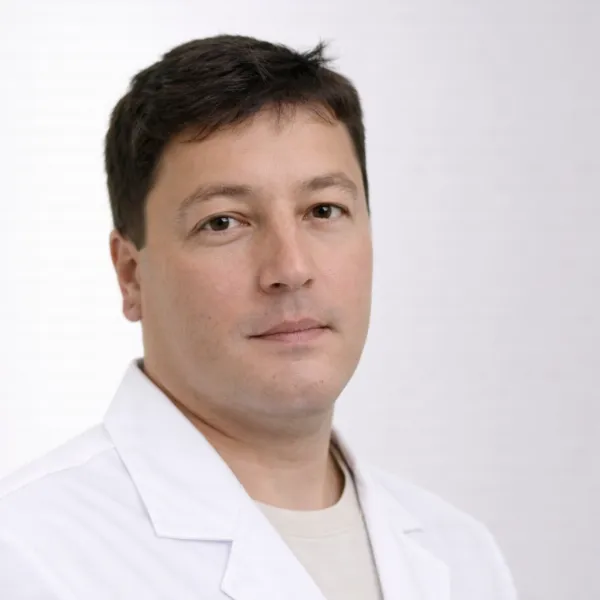 Фото врача Рогин Олег Валенориевич